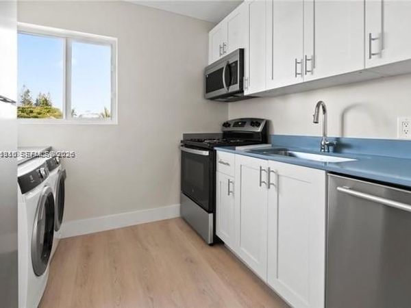 1101 NE 80th St , Unit 301, Miami, FL 33138
