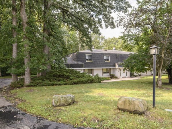 20155 Independence Dr, Unit A, Brookfield, WI 53045