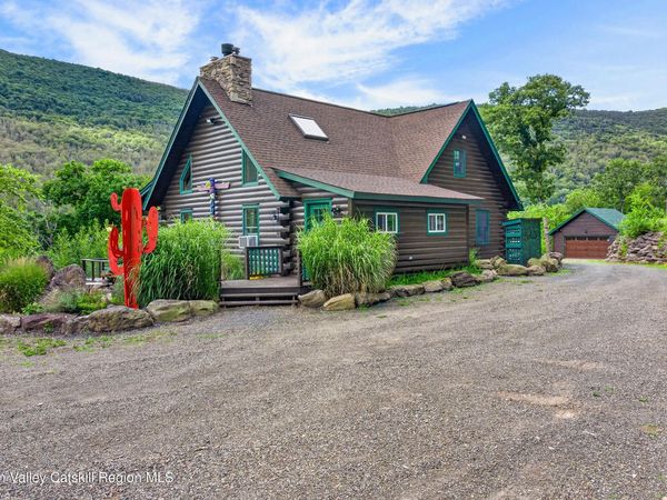 69 Heavenly Valley Road, Lanesville, NY 12450