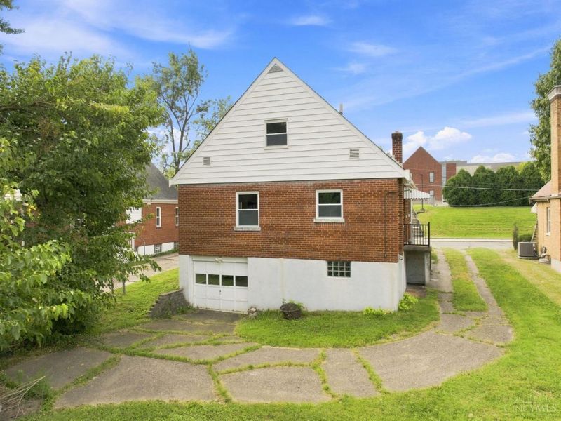 4056 Mcfarran Avenue, Cheviot, OH 45211 Photo 26
