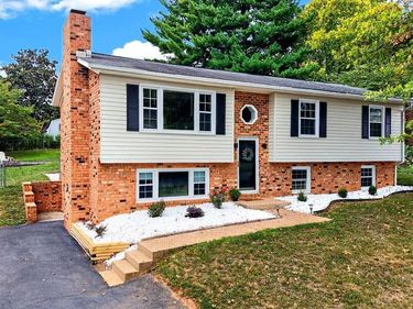 114 MILL STONE DR, VERONA, VA 24482