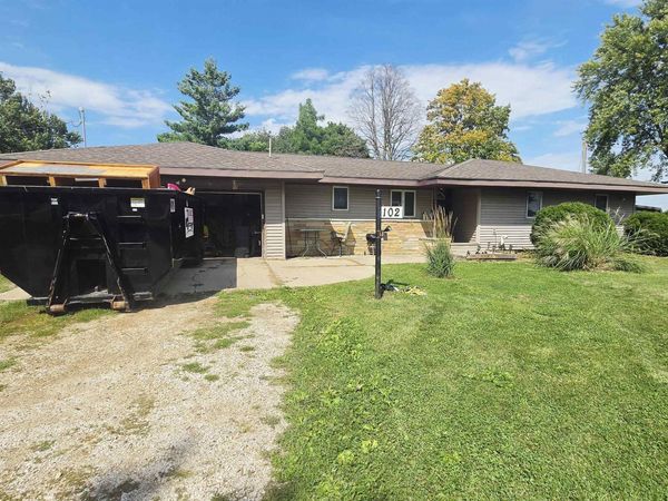 102 Highway 20 E, Moorland, IA 50566