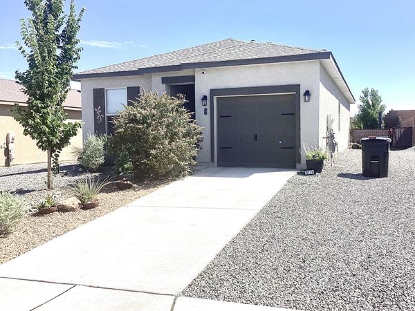 57 Tome Vista Drive, Los Lunas, NM 87031