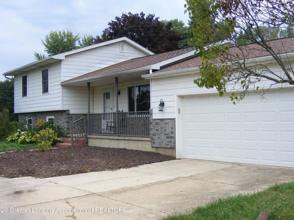 9847 Kinneville Road, Eaton Rapids, MI 48827