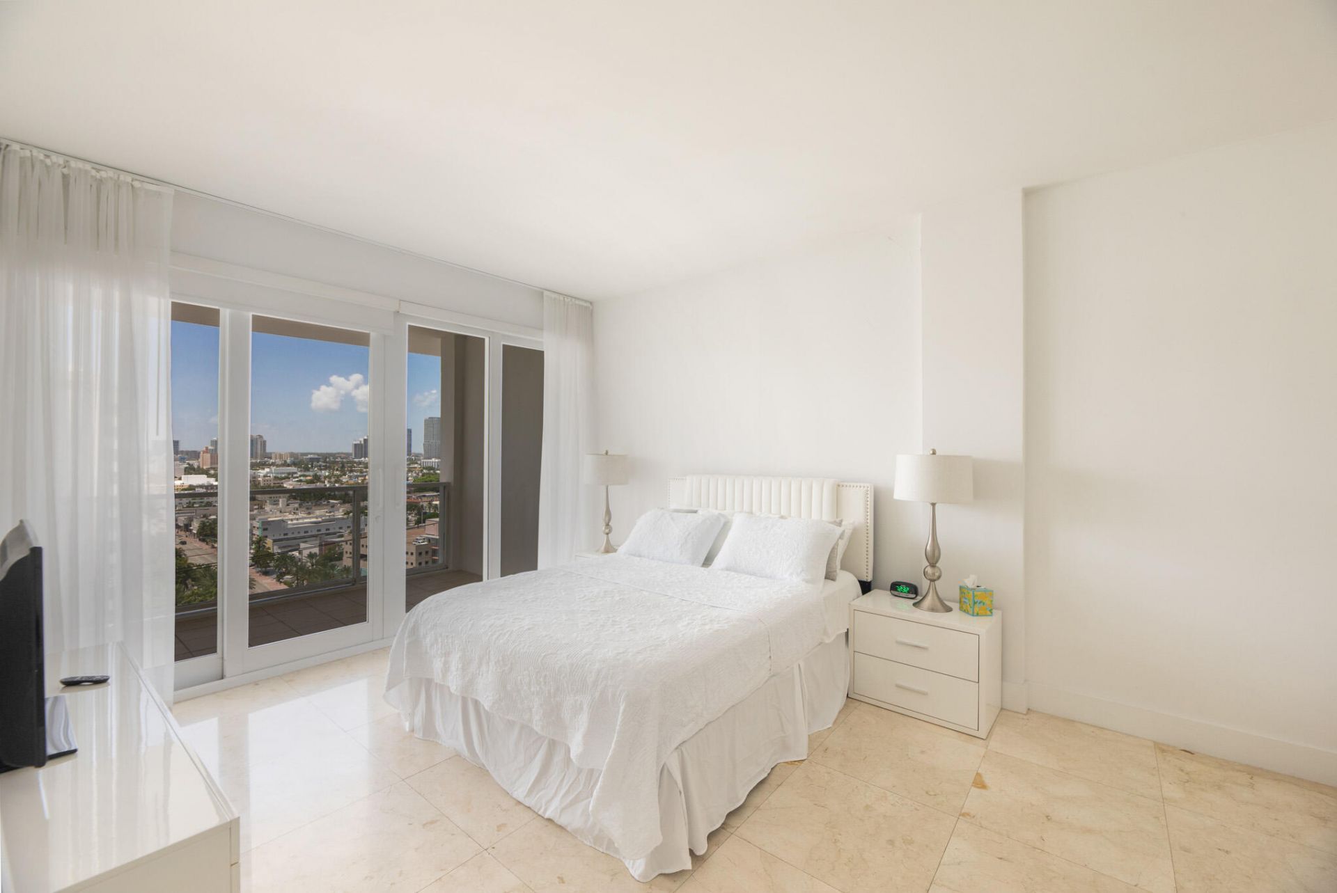 100 Lincoln Road, Unit PH14, Miami Beach, FL 33139 Photo