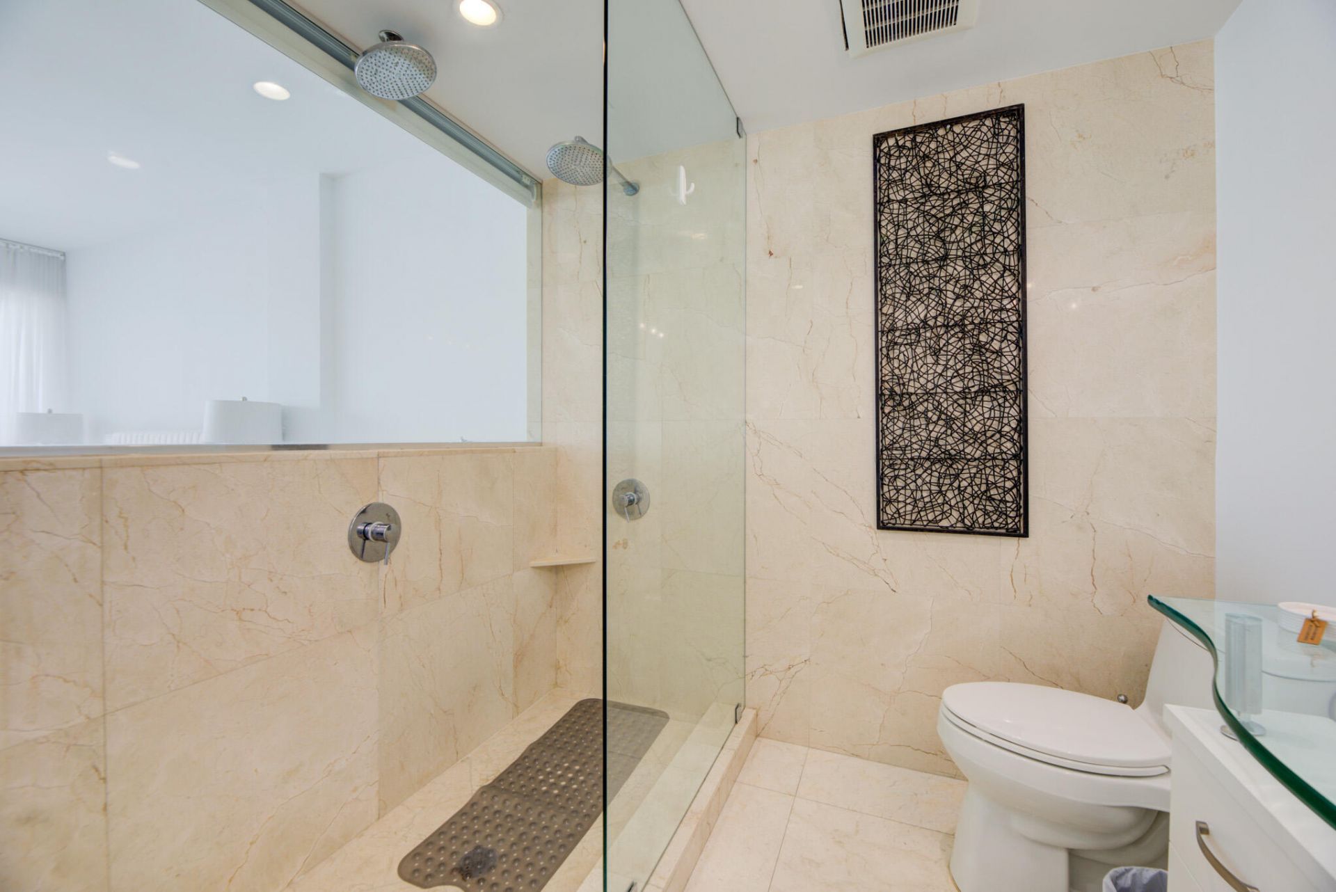 100 Lincoln Road, Unit PH14, Miami Beach, FL 33139 Photo