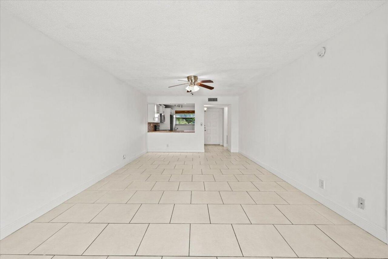 1831 Sabal Palm Drive, Unit 403, Davie, FL 33324 Photo