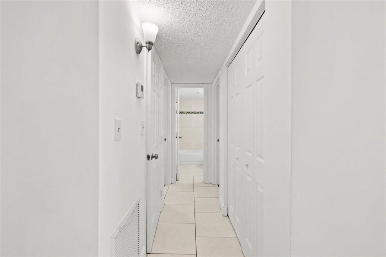 1831 Sabal Palm Drive, Unit 403, Davie, FL 33324 Photo