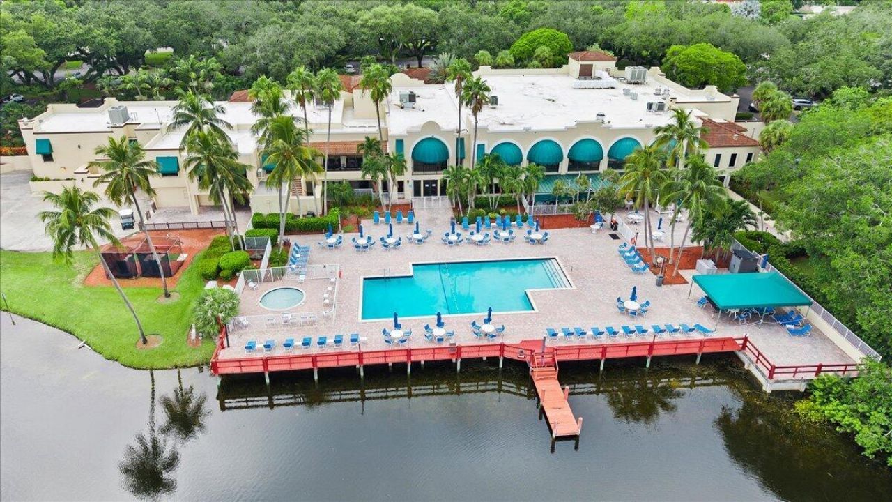 1831 Sabal Palm Drive, Unit 403, Davie, FL 33324 Photo