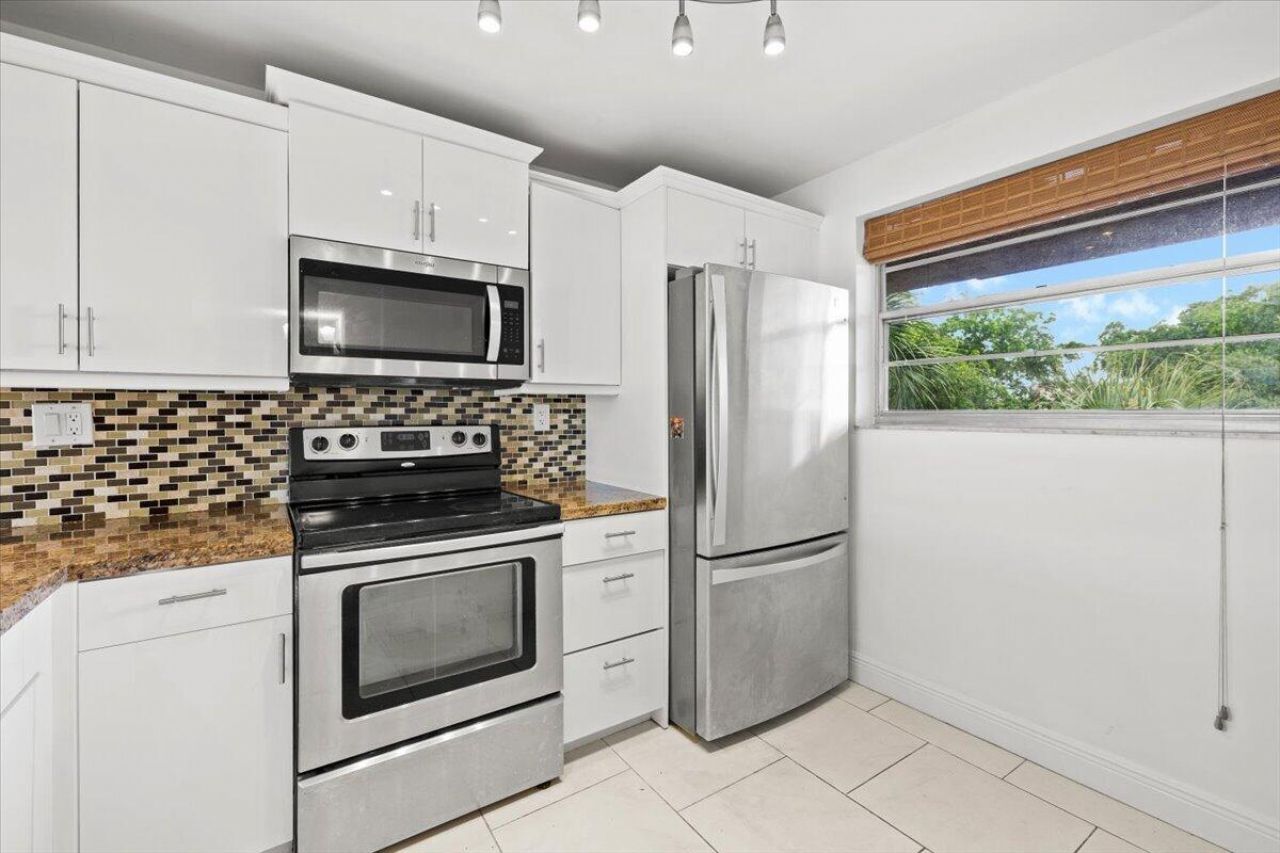 1831 Sabal Palm Drive, Unit 403, Davie, FL 33324 Photo