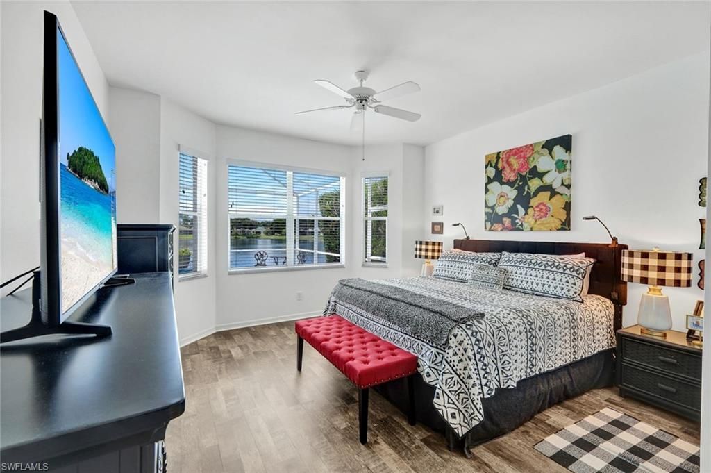 484 Crossfield Cir, Naples, FL 34104 Photo