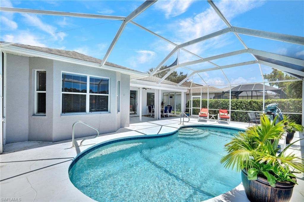 484 Crossfield Cir, Naples, FL 34104 Photo