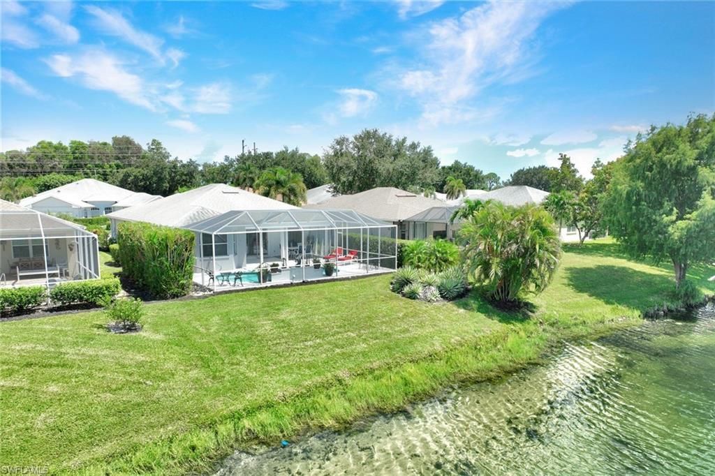 484 Crossfield Cir, Naples, FL 34104 Photo