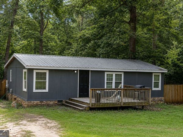 127 Village Boulevard, Perry, GA 31069
