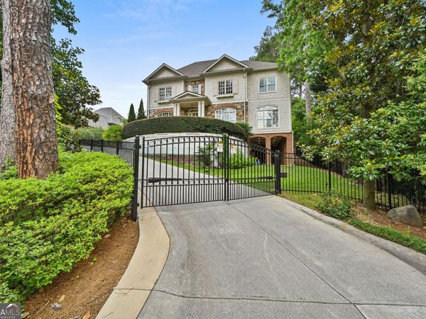 982 NE CANTER Road, Atlanta, GA 30324