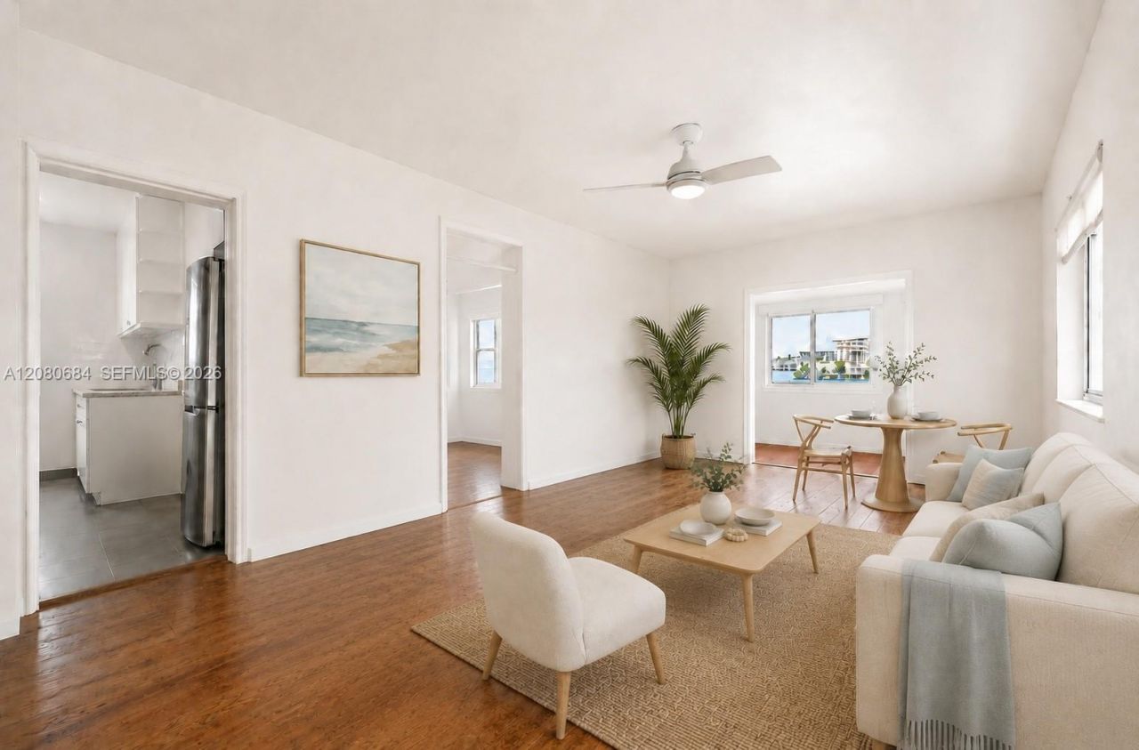 4730 Pine Tree Dr, Unit 17, Miami Beach, FL 33140 Photo
