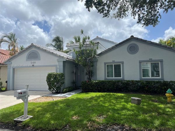 248 NW 47th Ave , Deerfield Beach, FL 33442