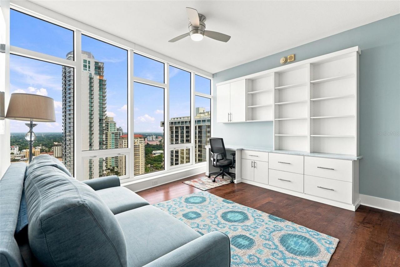 175 1st Street S, Unit 2701, Saint Petersburg, FL 33701 Photo