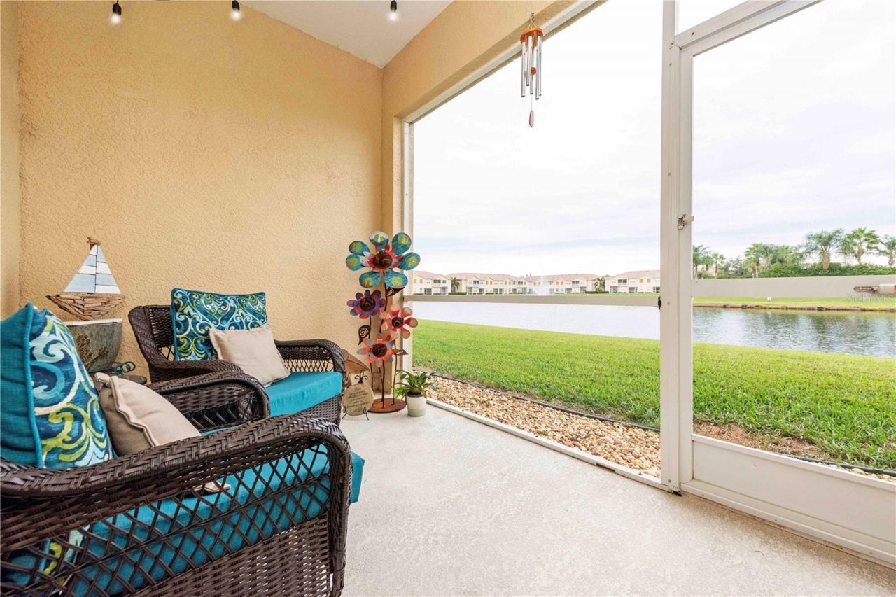 3698 Parkridge Circle, Unit 26-104, Sarasota, FL 34243 Photo