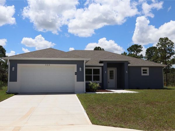 324 CONDOR AVENUE , SEBRING, FL 33870
