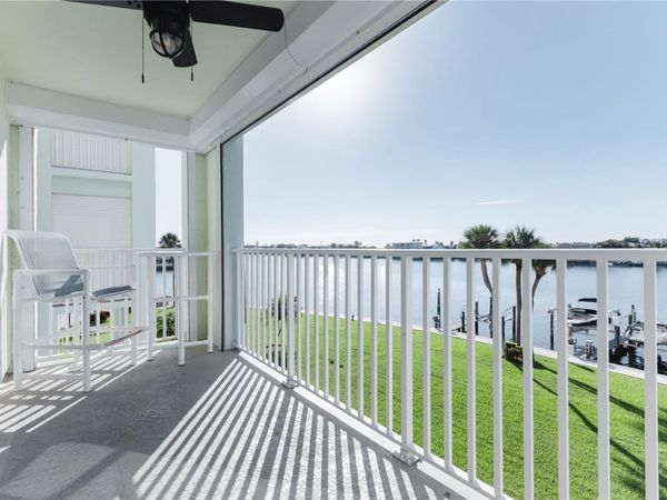 400 64TH AVENUE, Unit 305, ST PETE BEACH, FL 33706