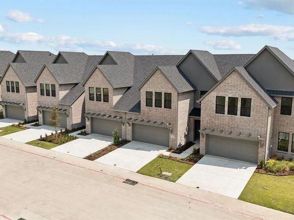 3540 Pierce Lane, Grand Prairie, TX 75052