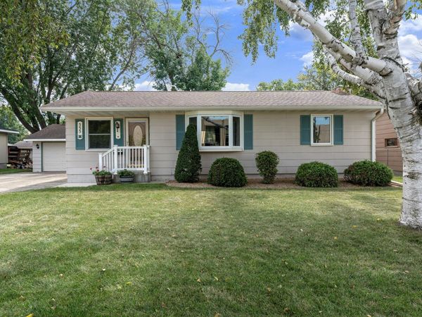 555 15th Street NE, Owatonna, MN 55060