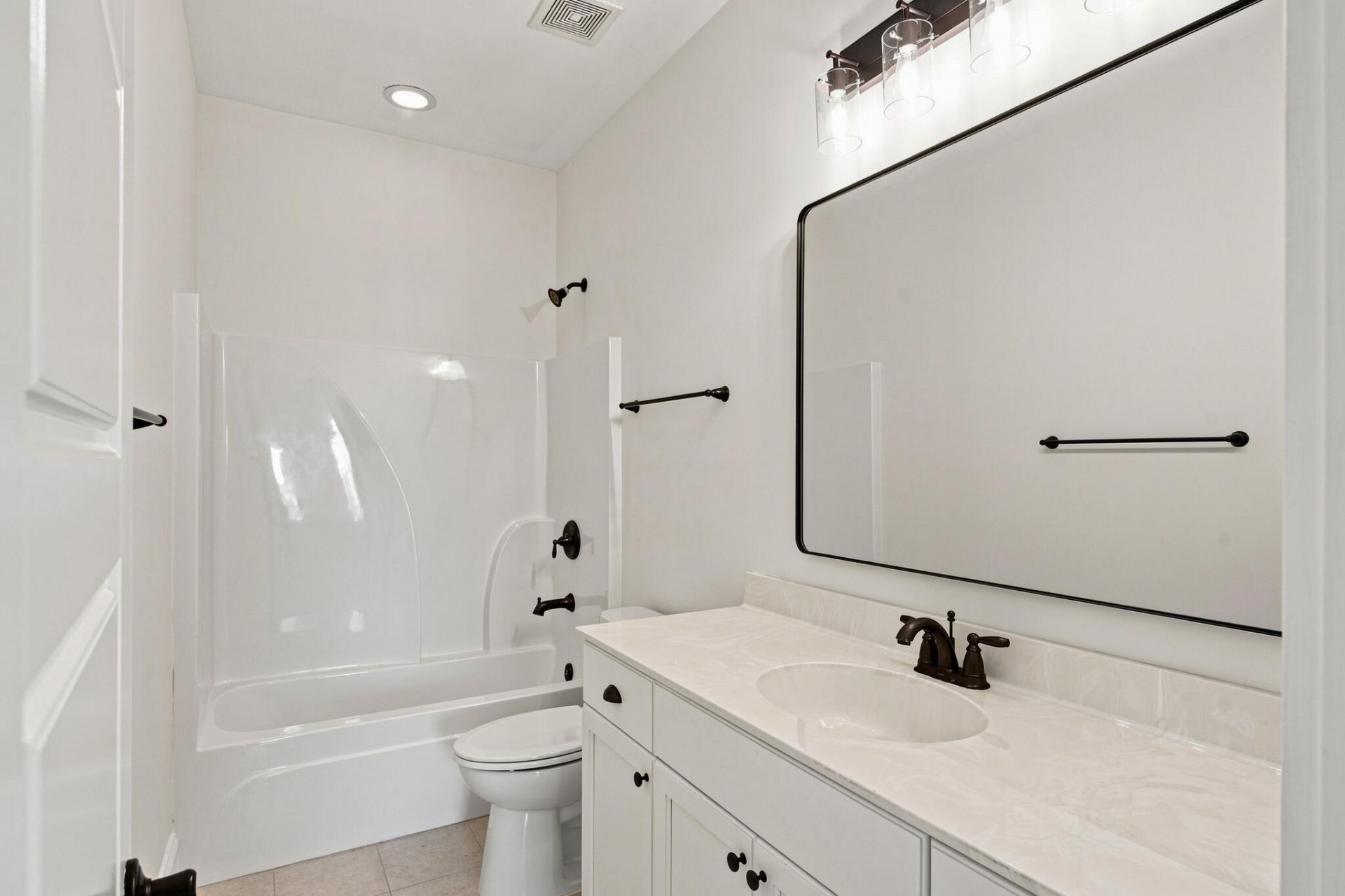 1541 Willtown Street Photo 34