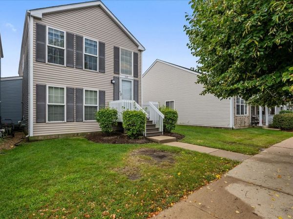 1637 Linden Park Lane , Aurora, IL 60504
