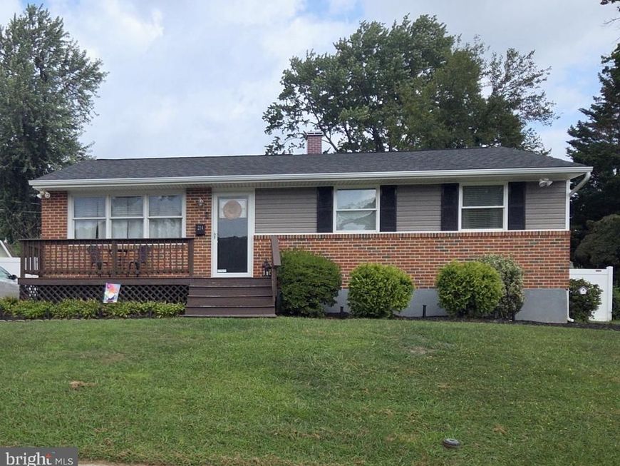 214 Highmeadow Road, Reisterstown, MD 21136 Main Photo