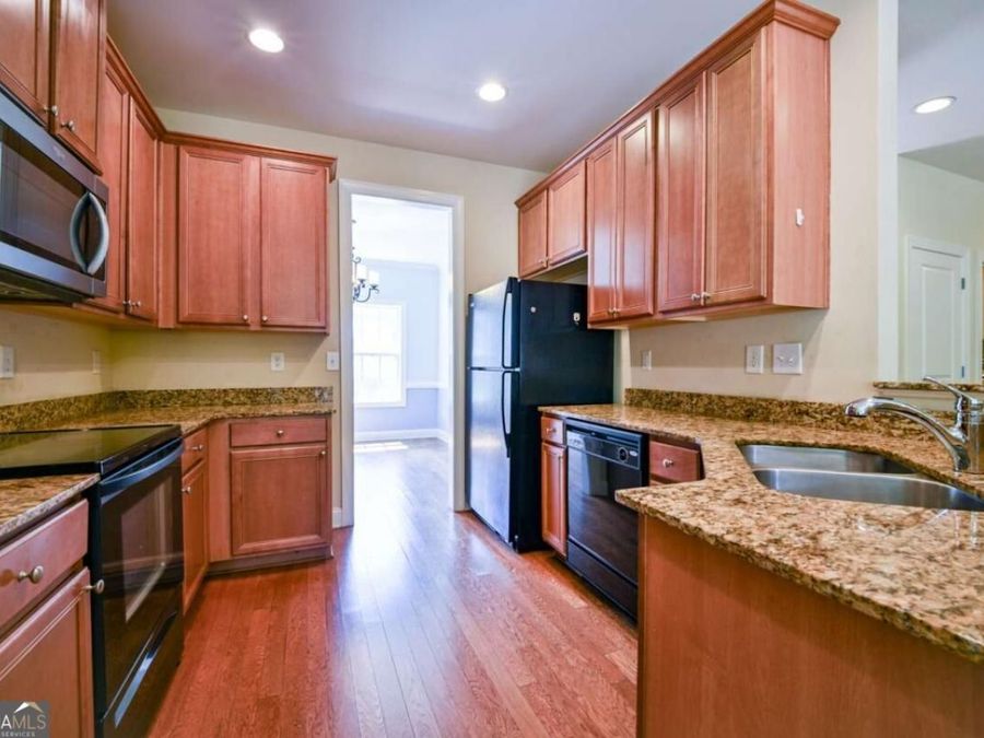 Property Image 12
