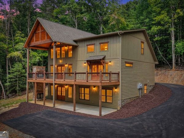200 W Goldmine Road, Ellijay, GA 30536