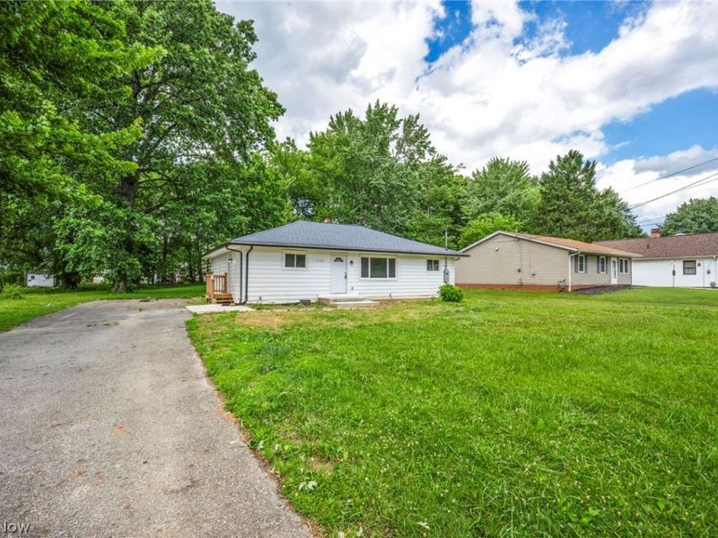 1190 East Boulevard, Aurora, OH 44202 Photo 3