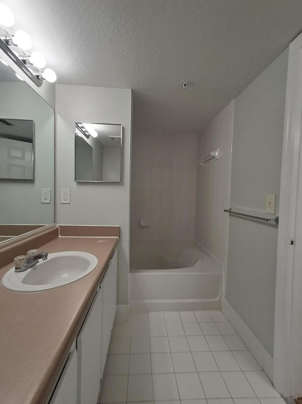 181 SW Palm Drive, Unit 204, Port Saint Lucie, FL 34986 Photo