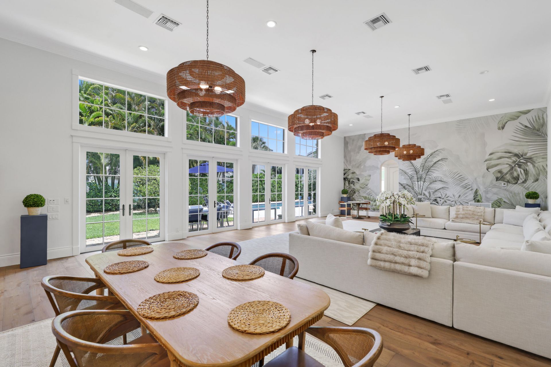 1019 Grand Court, Highland Beach, FL 33487 Photo