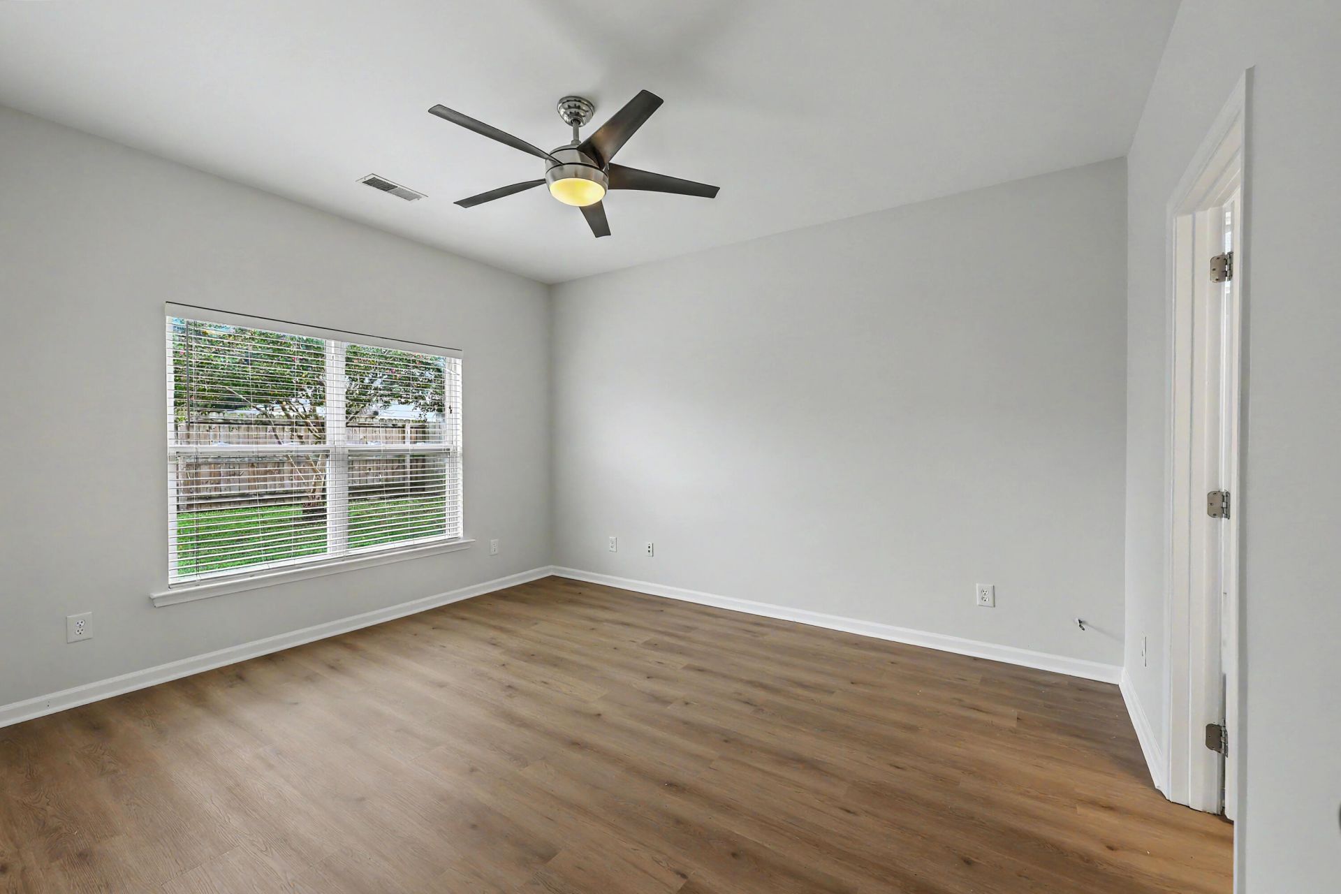 108 Deerpath Trail Photo 17
