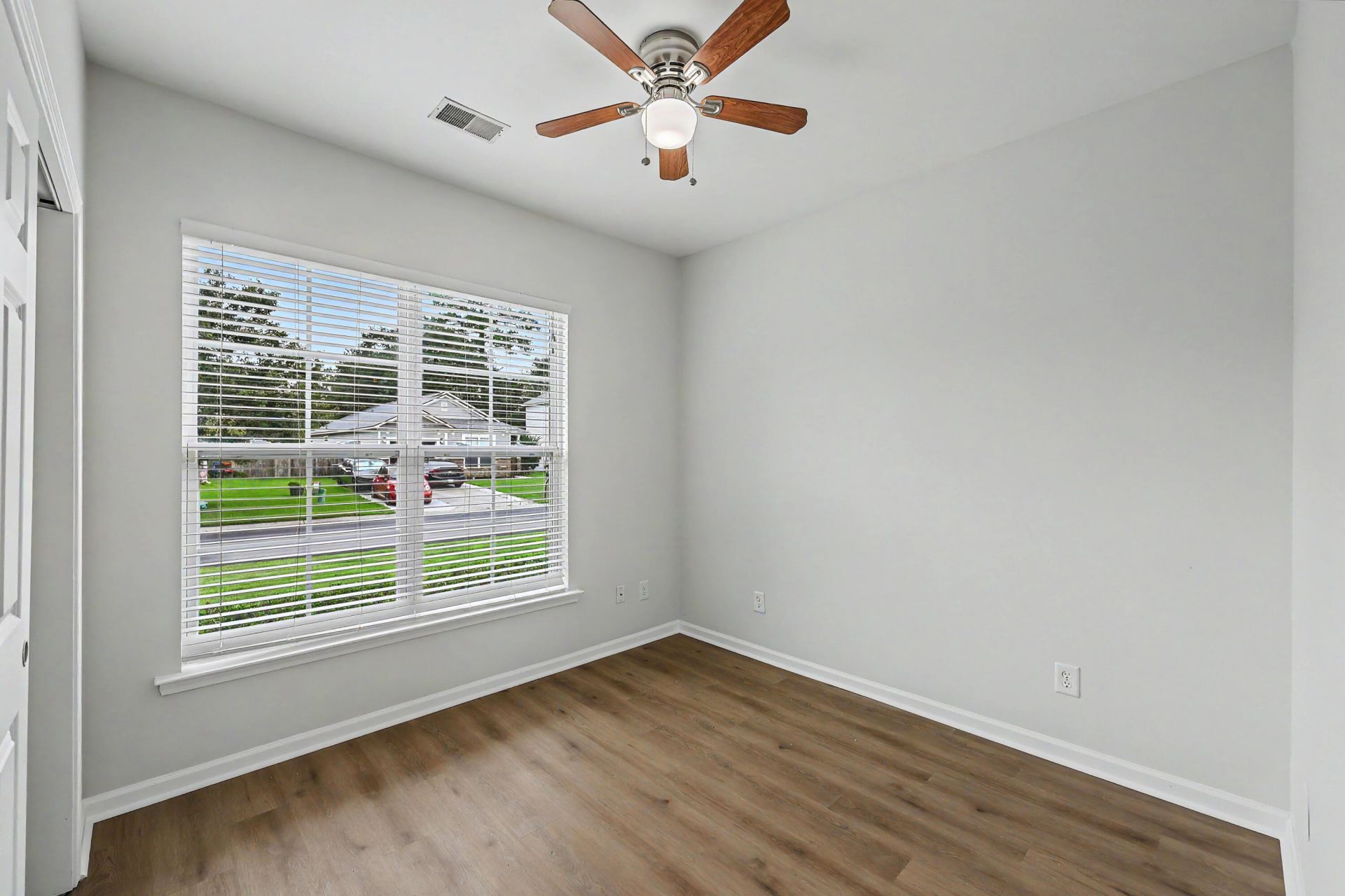 108 Deerpath Trail Photo 9
