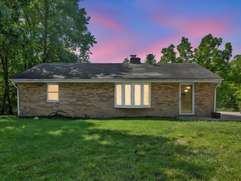 1450 Southwestern Road, Grove City, OH 43123 Photo 1