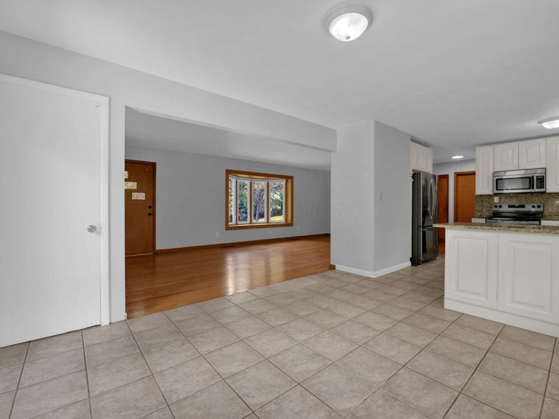 1450 Southwestern Road, Grove City, OH 43123 Photo 12