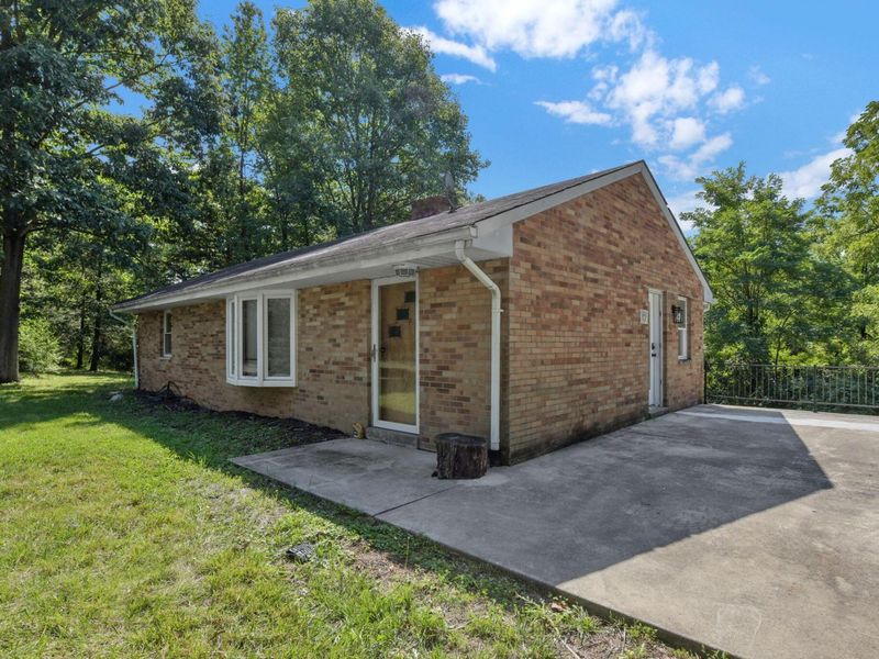 1450 Southwestern Road, Grove City, OH 43123 Photo 4