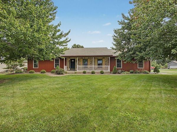 134 Columbus Road , Fredericktown, OH 43019