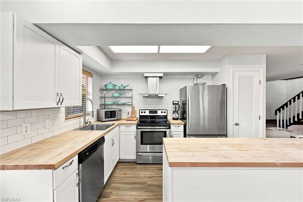 862 97th Ave N, Naples, FL 34108 Photo