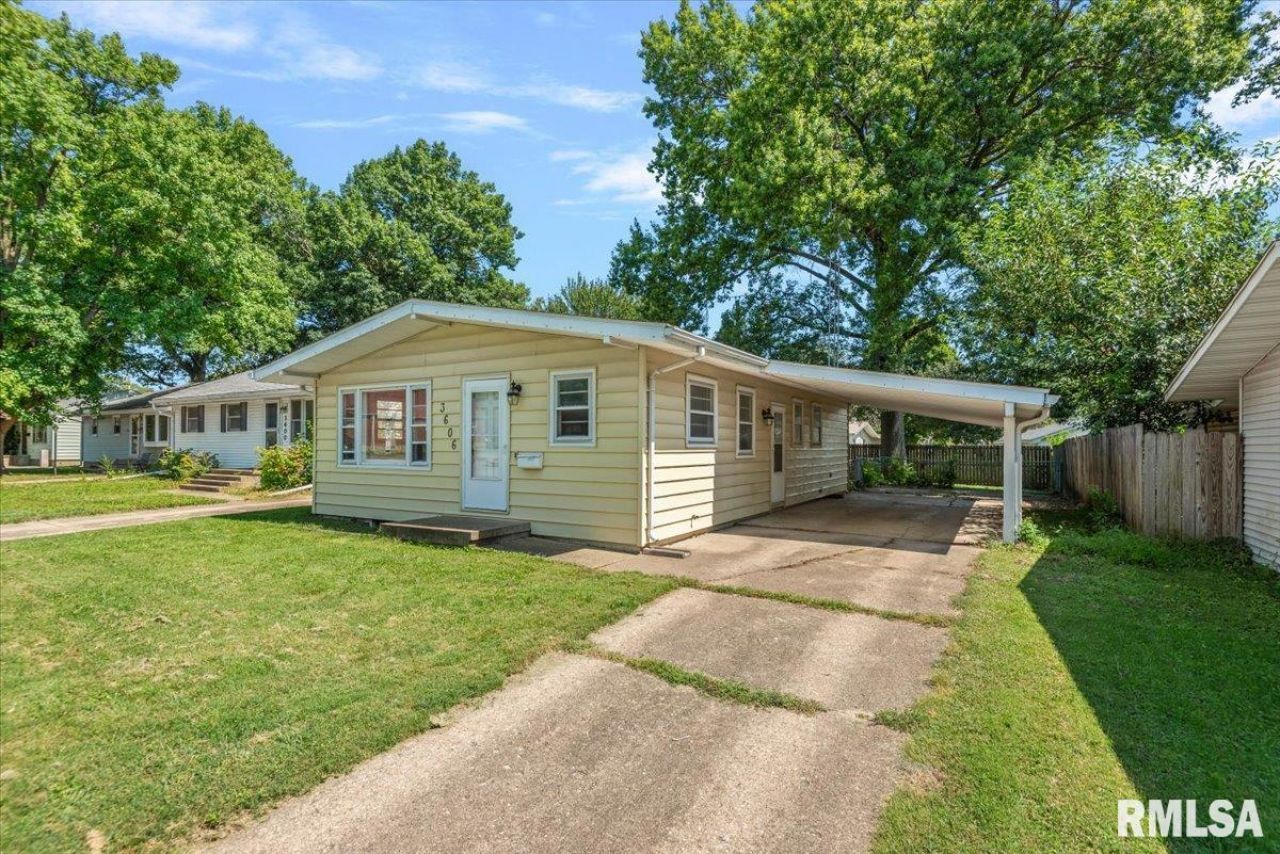 3606 Sheffield Road, Springfield, IL 62703 Main Photo
