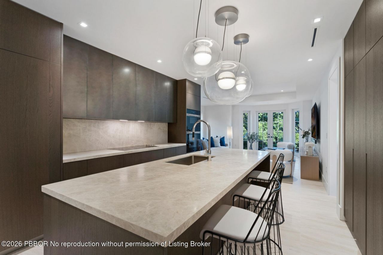 2219 Ibis Isle Road E, Palm Beach, FL 33480 Photo