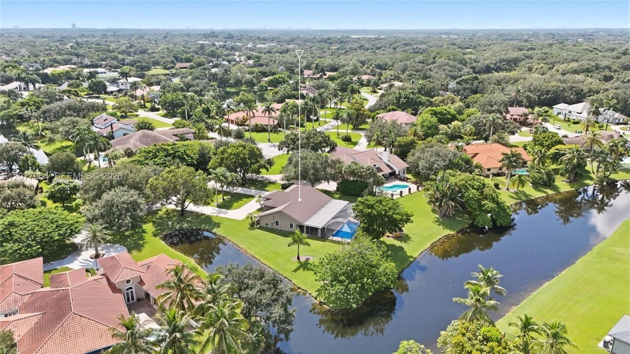 3151 SW 133rd Ter, Davie, FL 33330 Photo