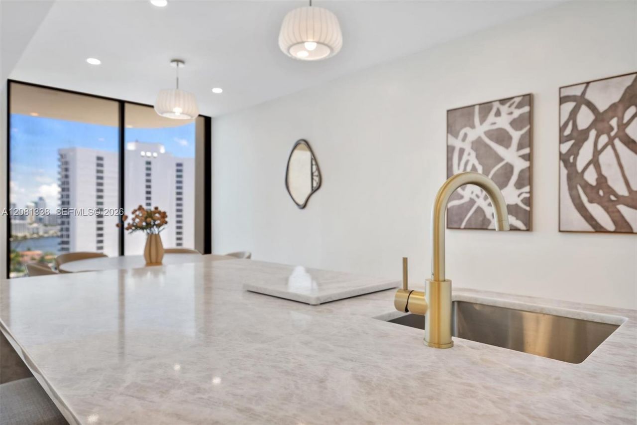 19355 Turnberry Way, Unit 19F, Aventura, FL 33180 Photo