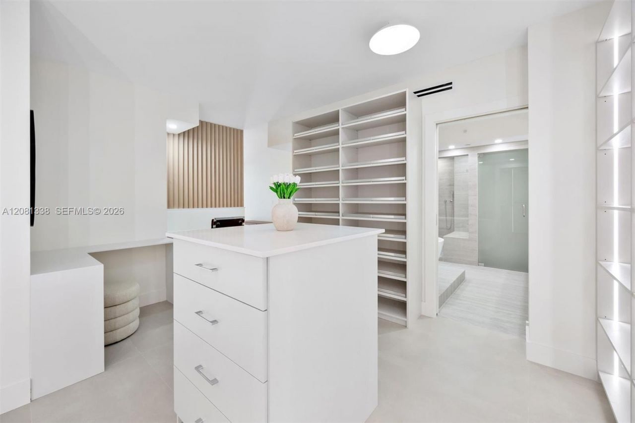 19355 Turnberry Way, Unit 19F, Aventura, FL 33180 Photo