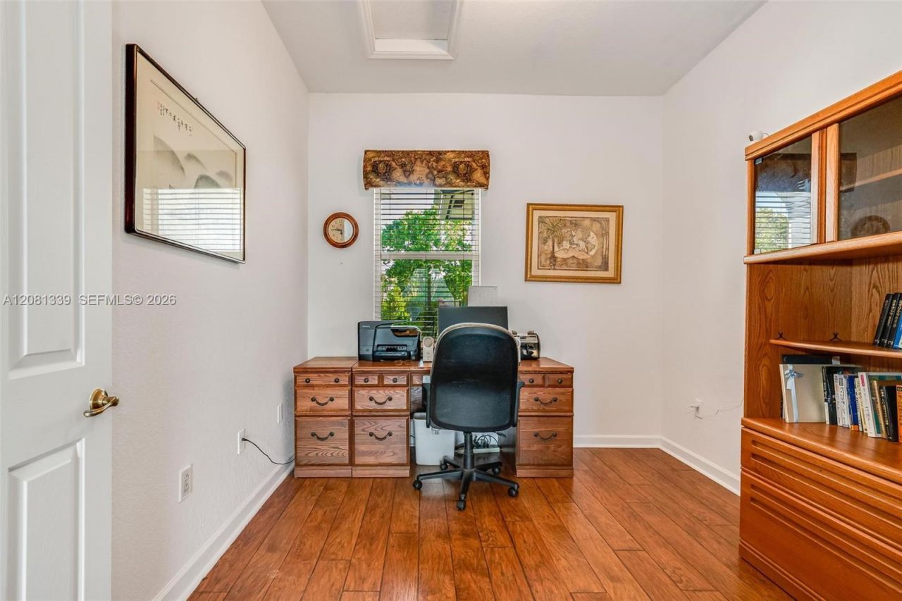 18633 SW 24th St, Miramar, FL 33029 Photo
