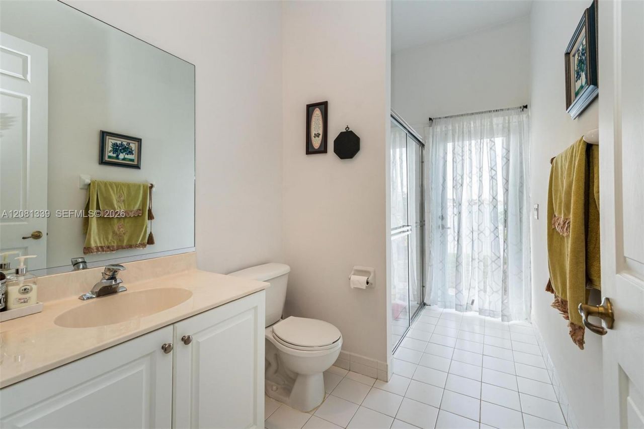 18633 SW 24th St, Miramar, FL 33029 Photo