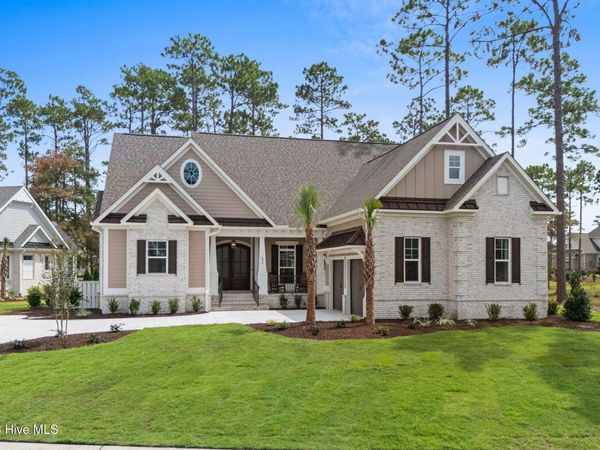 536 Morely Circle SW, Ocean Isle Beach, NC 28469